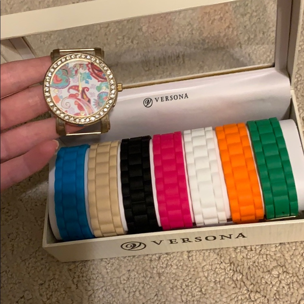 Watch with multiple watch bands